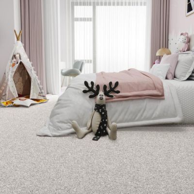 soft carpets in a kids bedroom for Florida homes